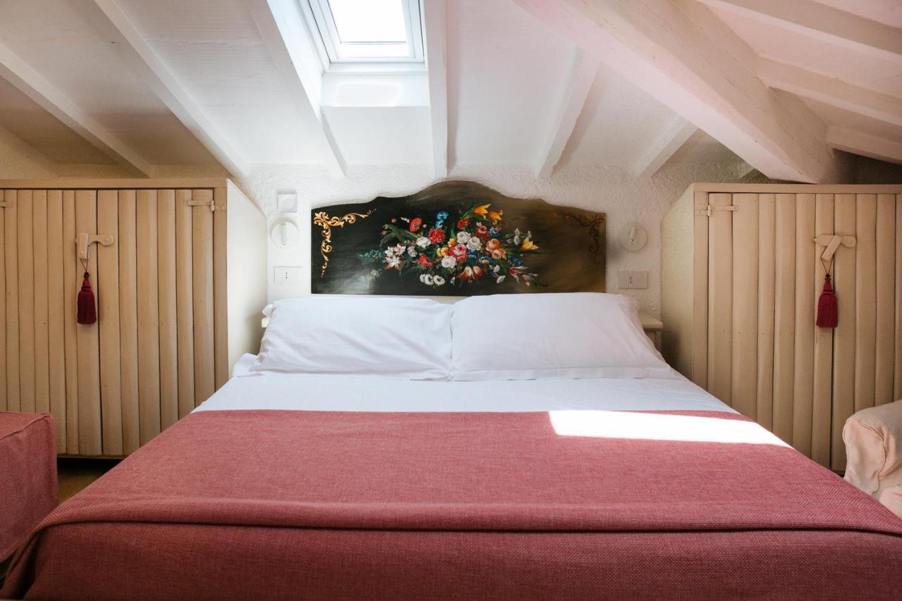 Domus Socolatae Residenza D'Epoca Charming B&B - Adults Only Фоллоника Экстерьер фото