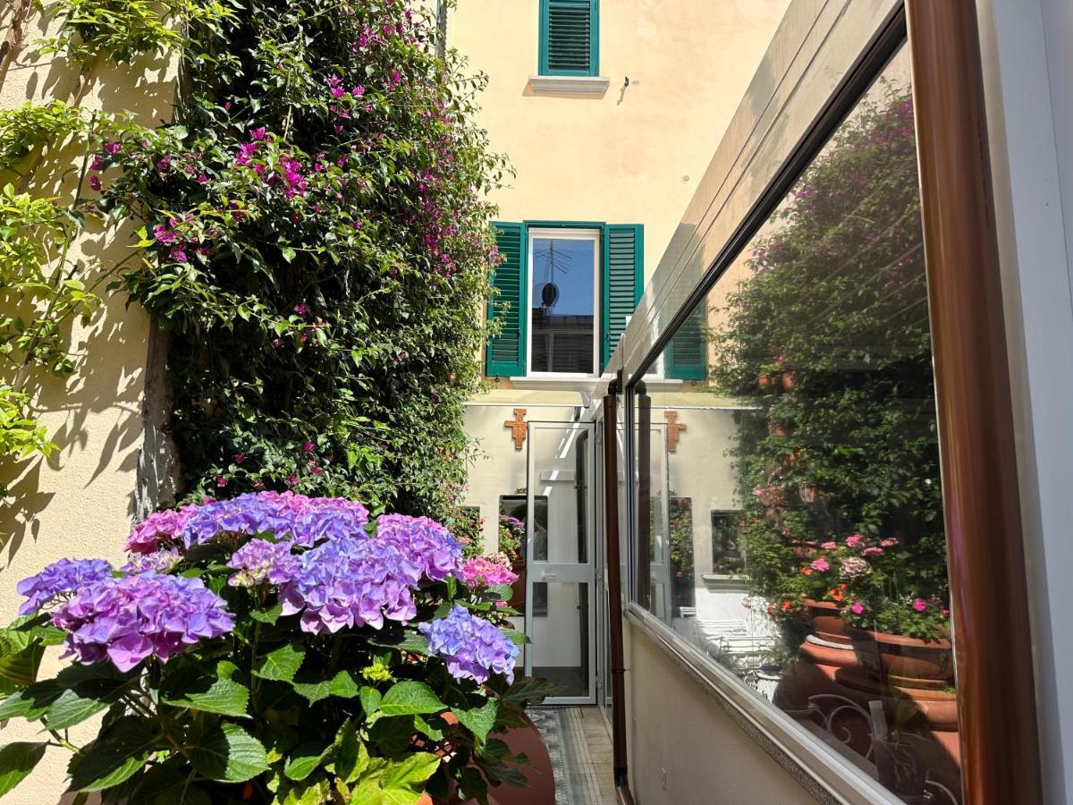 Domus Socolatae Residenza D'Epoca Charming B&B - Adults Only Фоллоника Экстерьер фото